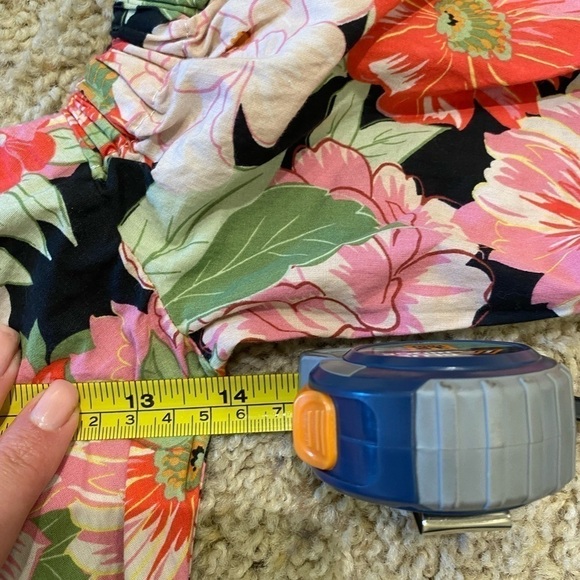 Zara Floral Puff Sleeve Smocked Back Crop Top - Picture 5 of 7